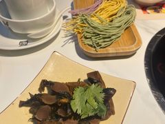 卤鸡胗鸡心-黑鸡小馆(金源店)
