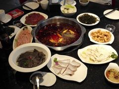 -小天鹅火锅·一线江景洪鼎旗舰店(洪崖洞店)
