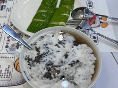 榴莲肠粉-糖潮糖水铺(省府店)