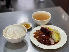 -华香鹅快餐店