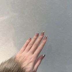 -悦指间美甲美睫