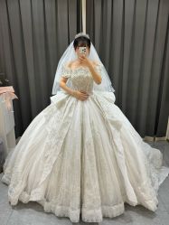 -GRACE KELLY婚纱与礼服(北京店)