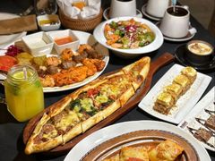 -Efes Turkish & Mediterranean Cuisine 艾菲斯餐厅(陆家嘴店)
