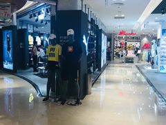 -八佰伴华地百货(宜兴店)