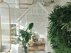 -ins森林童话餐厅coffee&bistro