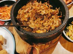 -青瓦炭韩潮烤肉(花园道店)