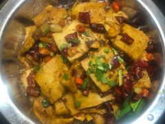 -东口码头·烧鸽子·鱼头泡饼·地方菜(金鹰悦城店)