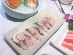 -泓炙颐凤鲜海鲜火锅料理(桐乡店)