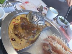 -马家斑.鲜鱼火锅(松湖万科店)