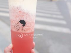 莓香乌龙芝芝莓莓-喜茶(上海兴业太古汇店)