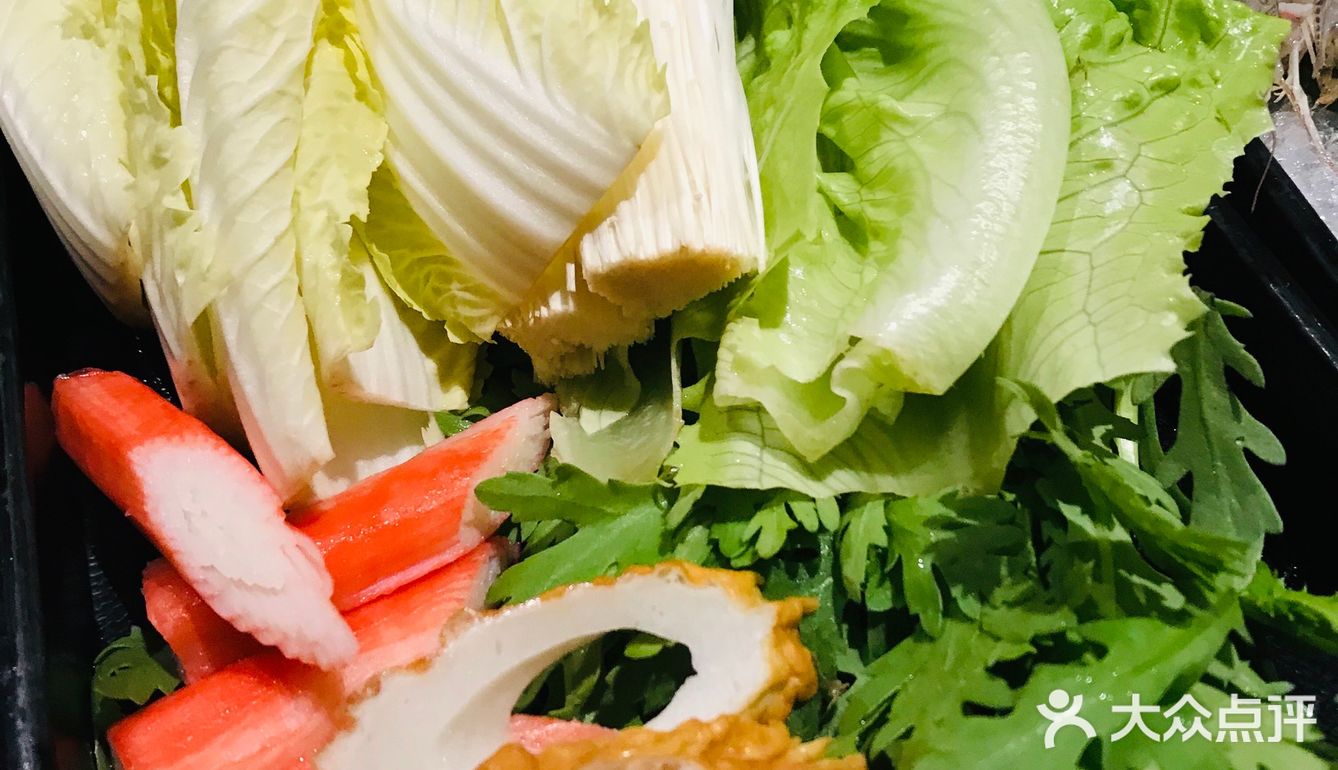 上菜速度也可。吃得我披头散发，就怕亏了肉虽薄