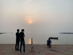 -小黑石海滨浴场·停车场