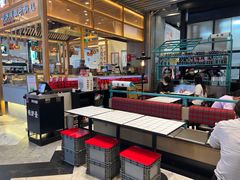 -肥汁米蘭香港米线(长宁来福士店)