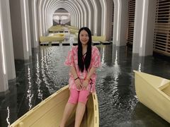 -涨巢·潮玩水疗局