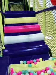 -蹦贝运动中心·蹦床·攀岩·闯关(龙岗店)