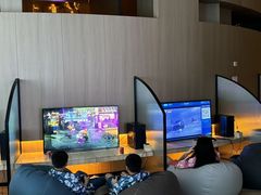 -涨巢·潮玩水疗局