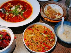 -刘正萍阿婆鱼头 湘小馆(云享城店)