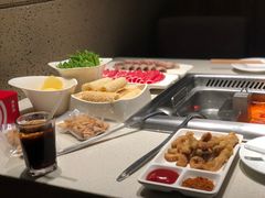 -海底捞火锅鲜切牛肉主题店(长寿路店)