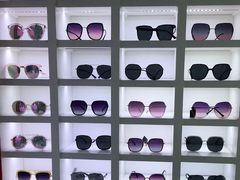 -柒米眼镜·星趣控·新乐学(万锦城店)