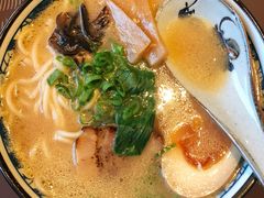 -新鲜特色餐厅(香格里拉大酒店)