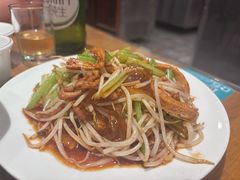 -泉畔人家·老济南经典鲁菜(大明湖店)