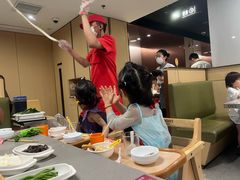 -海底捞火锅(曹安公路店)
