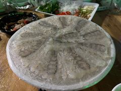 -官塘陈记鱼生·潮汕砂锅粥·牛肉火锅(潮枫路总店)