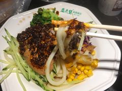 -清真盛志望麻酱酿皮·非遗老字号