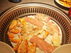 -欢乐牧场海鲜牛排烧烤涮自助(怀柔万达广场店)