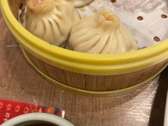 蟹黄汤包-香园茶社·金陵小灶(老门东店)