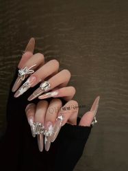 -QHOUSE美甲美睫