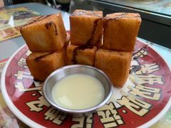 -乐刻运动健身(蓝润摩里中心店)