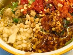 -金鼎雪山牦牛杂火锅(理县总店)