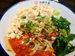 -王氏悦香驴蹄子面(（南门中大国际店）)