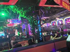 -路边边.炒菜烧烤.音乐餐厅(良乡长虹店)