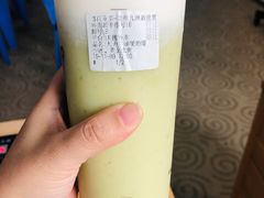 大力牛油果奶缇-百分茶(九洲新世界店)