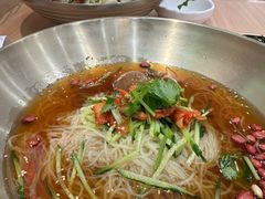 -小木屋拌饭(鞍山景子街小商品城店)