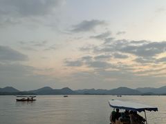 -菲乐餐厅(三十年经营·湖滨路店)