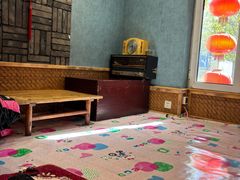 -老渔翁炖鱼坊(黄海西路东山店)