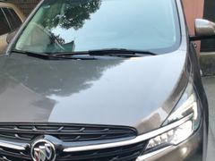 -富君租车(外滩店)