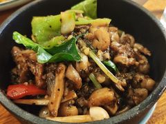 黑胡椒牛蛙煲-苏梅花园(群星城店)