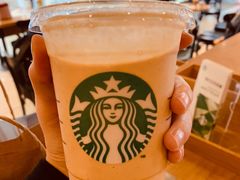 -星巴克(杭州西湖银泰1F店)