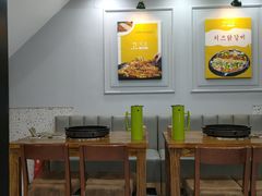 大堂-高基五春川炒鸡排(威海总店)