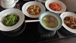 -涵禧月精致月子中心