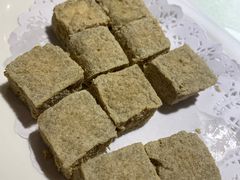 -侬佳蒸菜馆(听潮店)