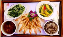 -莉泽月子中心(鹅潭汇店)