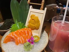 三文鱼腩刺身-鸟屯(三里屯店)