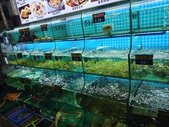 -覃记海鲜美食餐厅