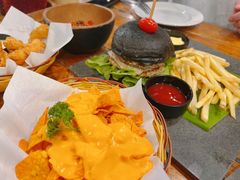 -Naughty Nuri’s Phuket