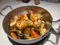-七欣天香辣蟹火锅(闵行浦江欢乐颂店)